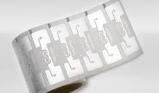 Avery Dennison AD IL-611310 Dogbone M830 White Paper UHF RFID label Size: 97mm x 27mm, IC - Impinj M830, Frequency - Global 860 – 960 MHz.