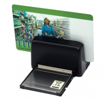 Slot magnetic card reader